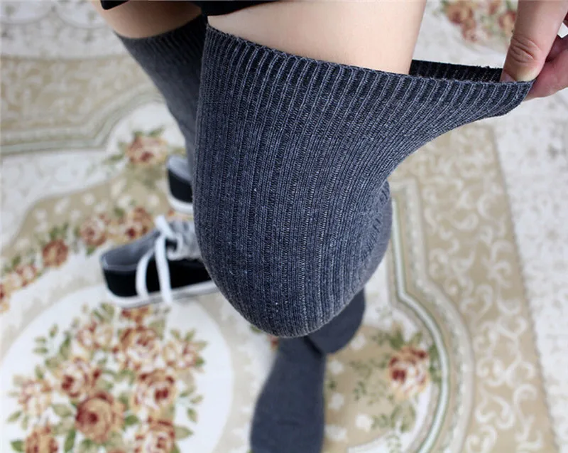 Женские гольфы выше колена для девочек сезон весна-осень теплые вязаные мягкие