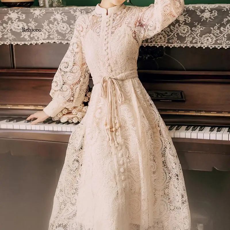 

Женское кружевное платье с вышивкой, длинным рукавом-фонариком