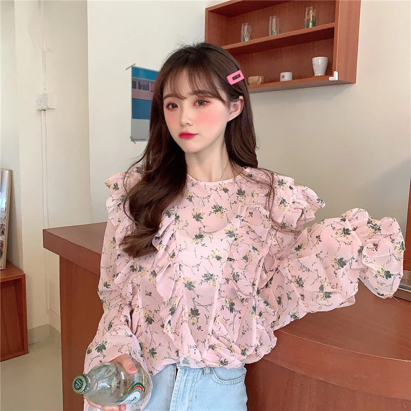 

Chiffon Ruffles Floral Loose Shirts Woman Floral Sweet Style Spring Summer Flare Sleeve Ladies Tops Loose Korean Clothes New