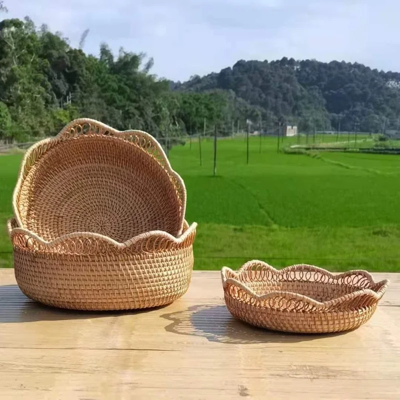 

Vietnam bamboo rattan bread basket hollowed out wave fruit natural storage basket dessert snack tray household woven basket