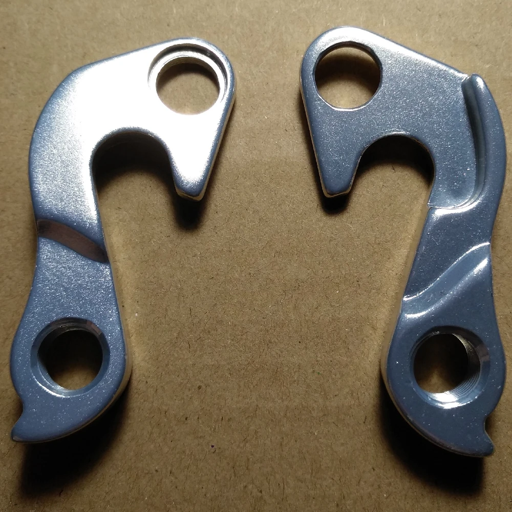 

Комплект из 2 предметов велосипедный зубчатый диск кронштейн для задниего переключателя отключения для специализированных S-работает cannondale Каньон Скотт руль для велосипеда, углеродный рамка