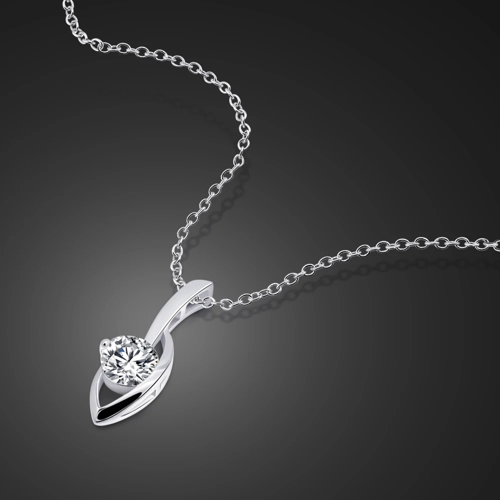 

Женское колье из серебра 100% пробы, с подвеской