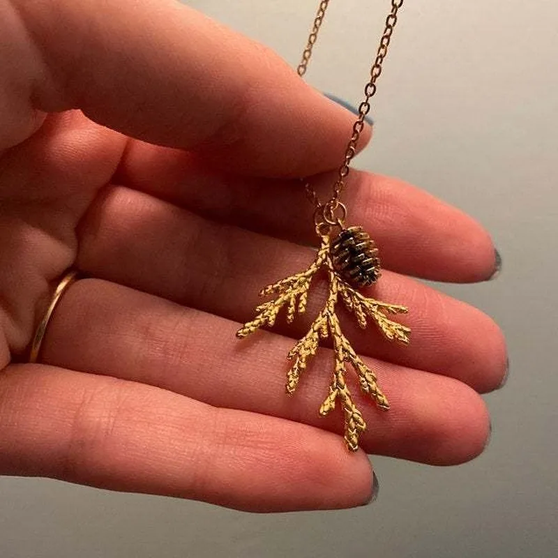 

New 2021 Simple Style Ladies Fashion Irregular Branch Pine Nuts Pendant Necklace Female Party Jewelry Anniversary Gift