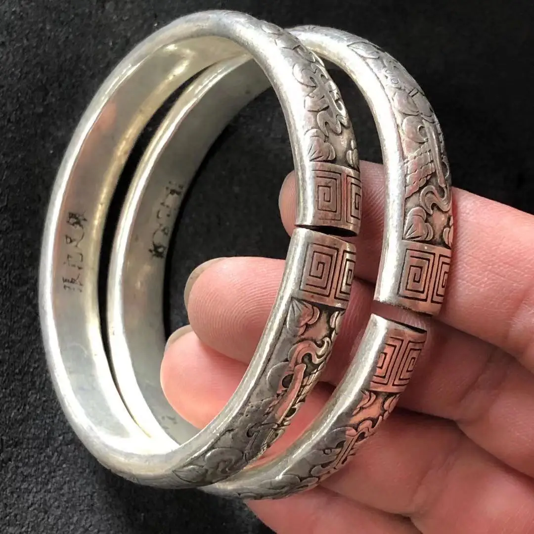 

1pc Chinese Antiques miscellaneous silver Miao silver bracelet Carved Silver Bracelet
