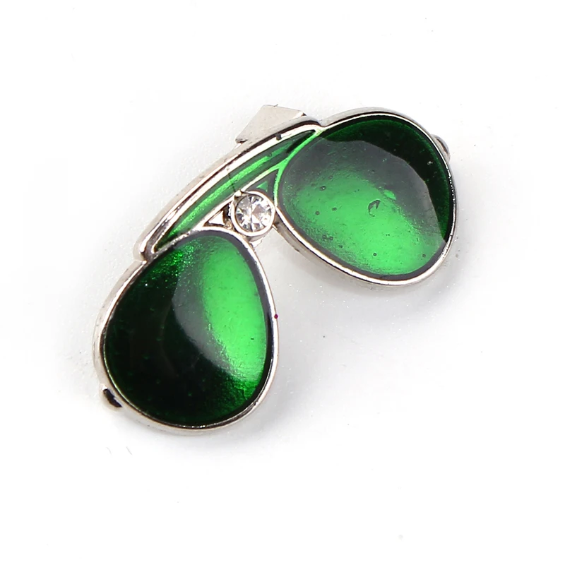 

Green SunglassesShape Brooch Women Girls Shawl Shirt Sweater Cardigan Collar Clip Buckles Clothing Accessories Friends Gifts