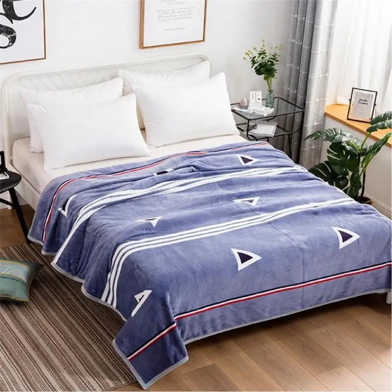 

Beds Coral Fleece Blankets Nap Blanket Super Soft Comfortable Fashion Keep Warm Thin Quilts Decoration Travel Youth Bedding