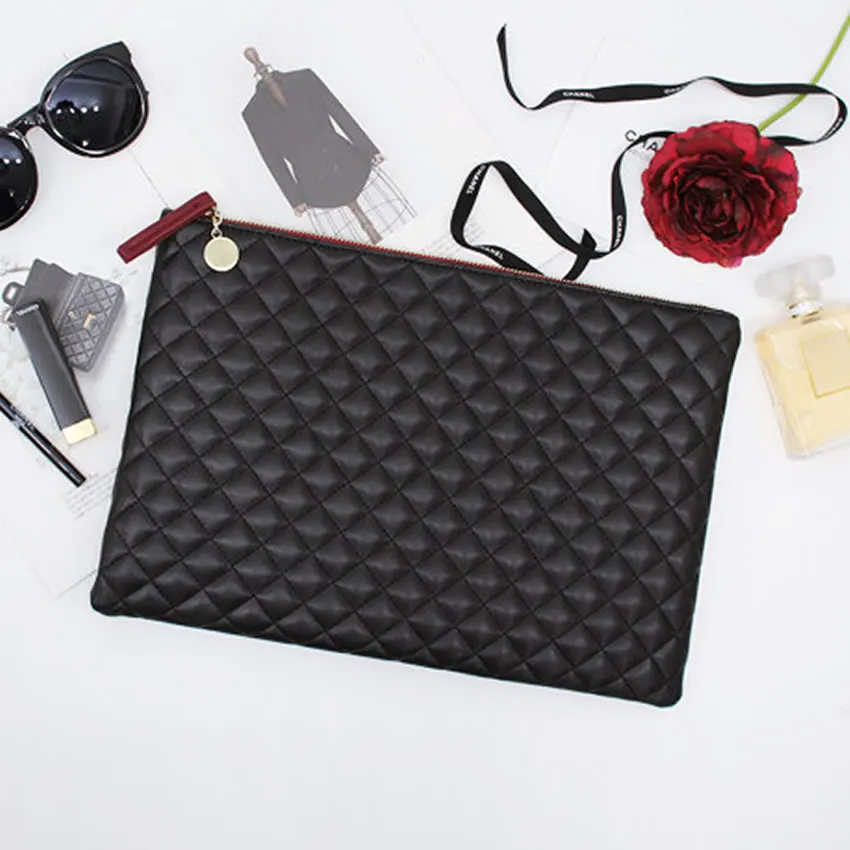 

Women's leather bag, zipper, night use