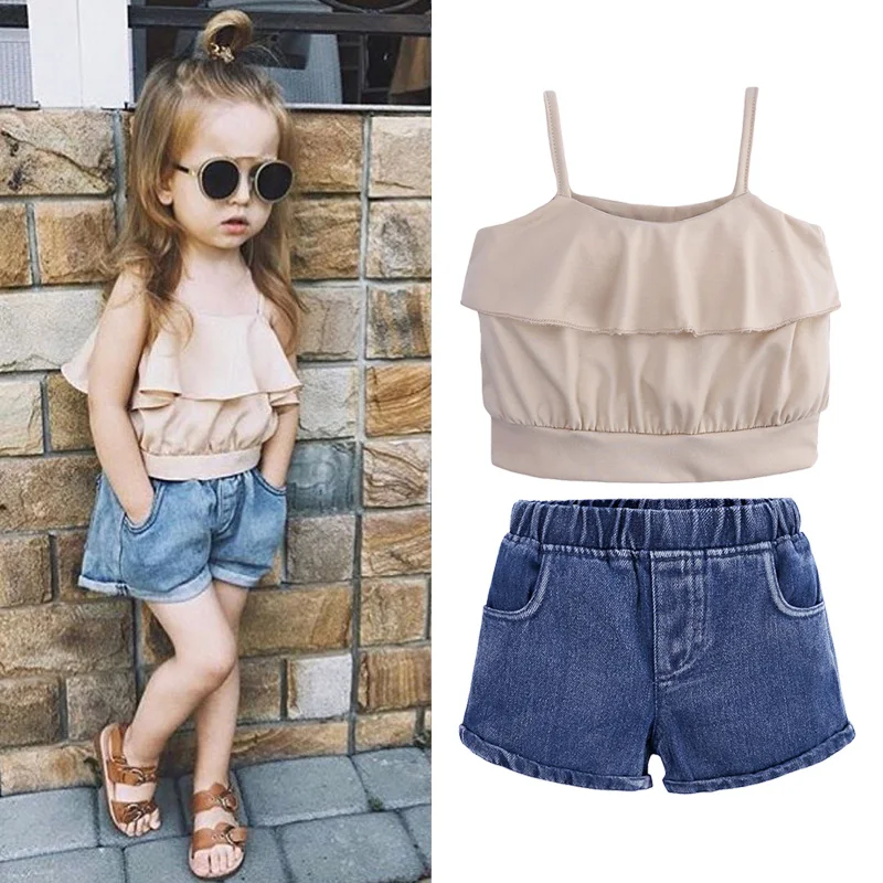 

Модель 2020 года, летний модный комплект детской одежды для маленьких девочек, топ без рукавов на бретелях и джинсовые шорты, цвет фонарик, 2 шт.