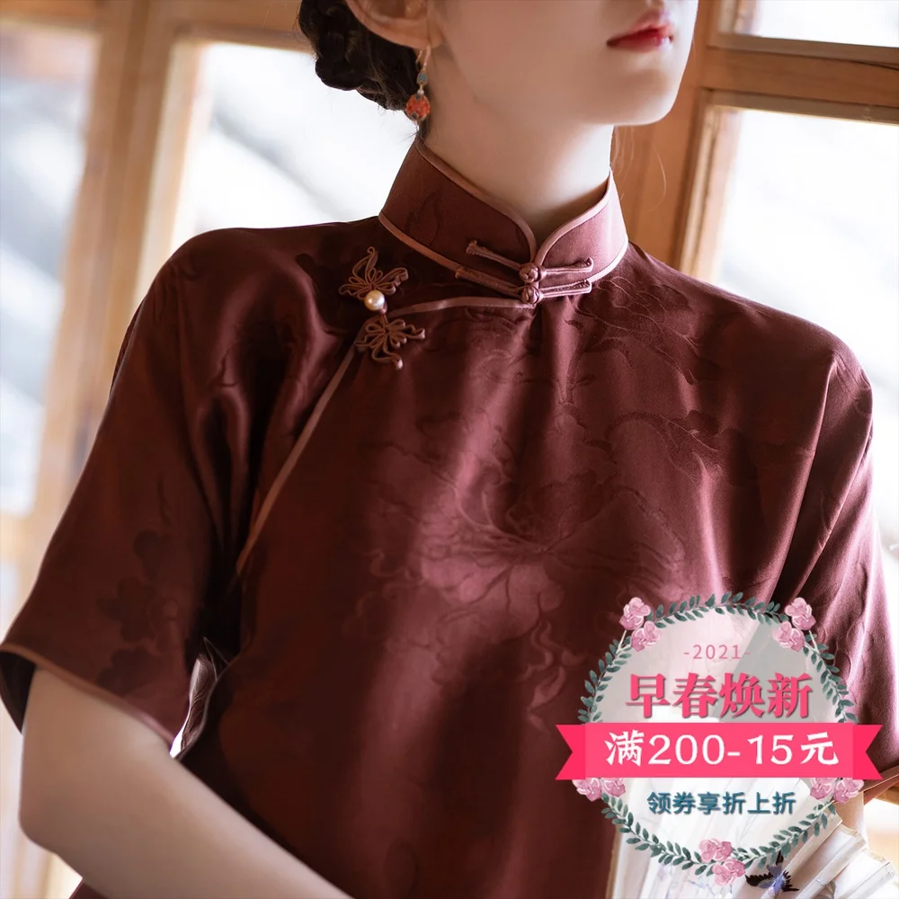 

A new style of retro Hong Kong style in spring and summer