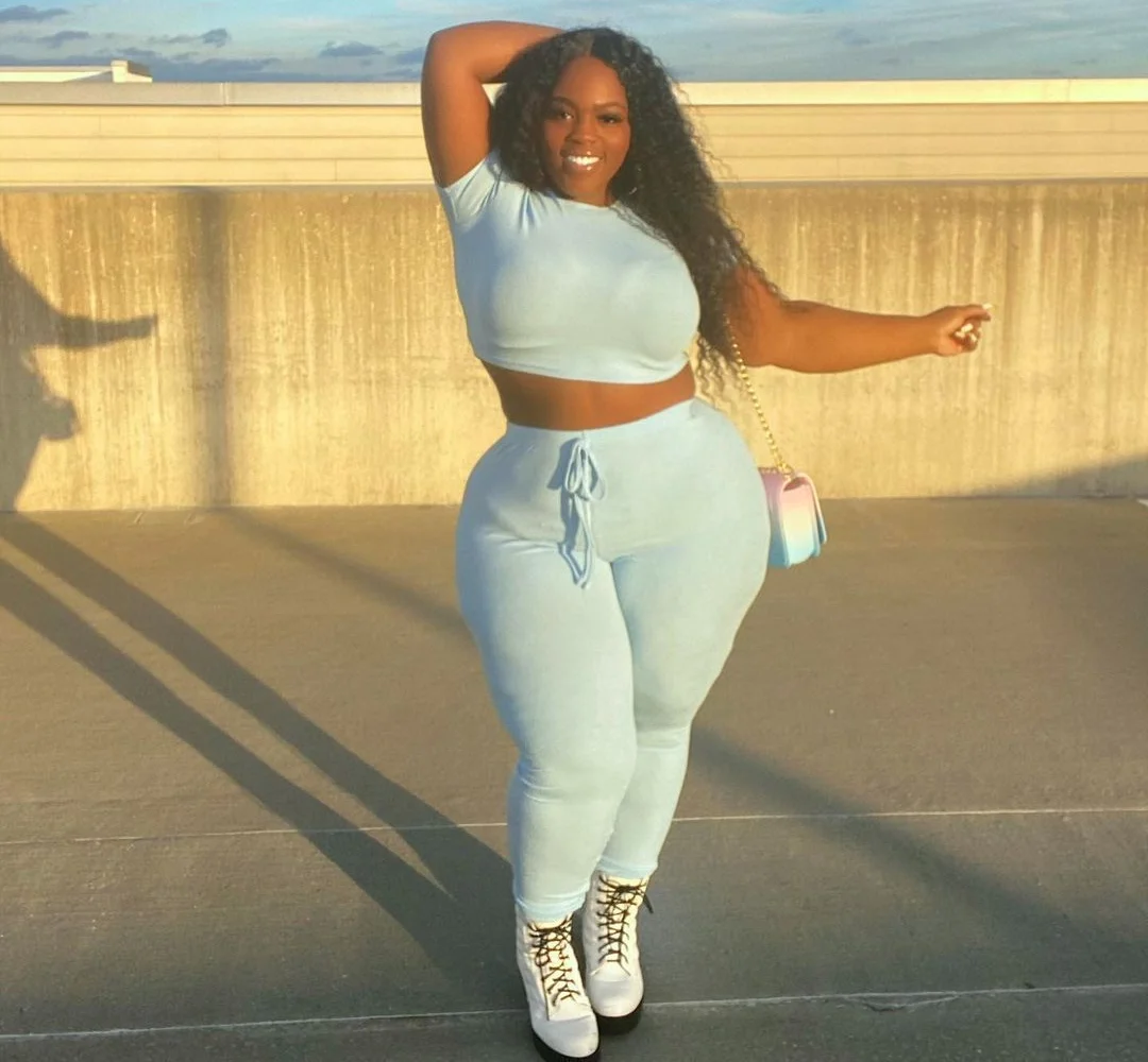 

Women Solid Casual Tracksuits Outfits 2021 Spring Lace-up Skinny Pants O-neck Plus Size Short Tees Two Piece Sets