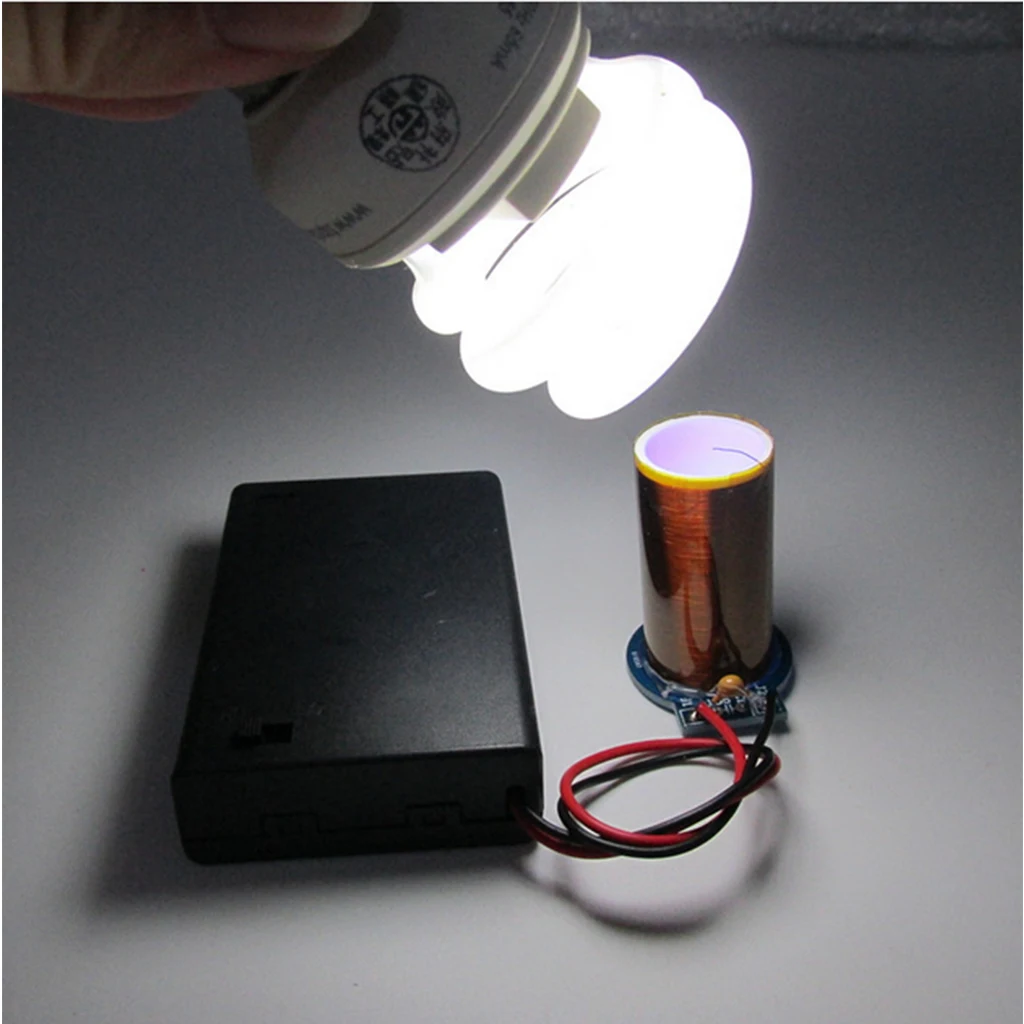 Собранный набор катушек Tesla беспроводная передача модель для эксперимента