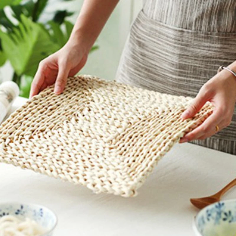 

4 Pcs Corn Straw Woven Placemats,Square Placemats Handmade Braided Heat Resistant Placemats Coasters for Dining Table
