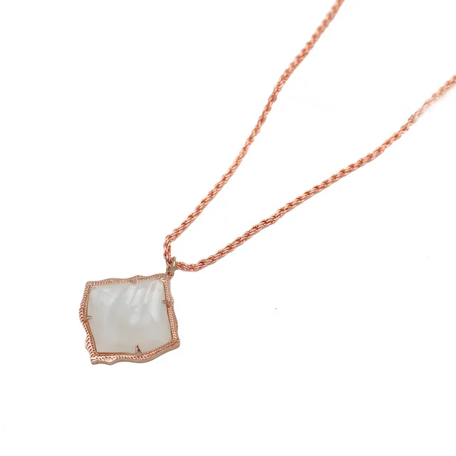 Rose Pearl Necklace Новое поступление года. Ожерелье с подвеской из акриловой инкрустации в виде лица Mirro. Ожерелье с подвеской в виде объемной смолы лучшего качества - Окраска металла: Rose Pearl Necklace