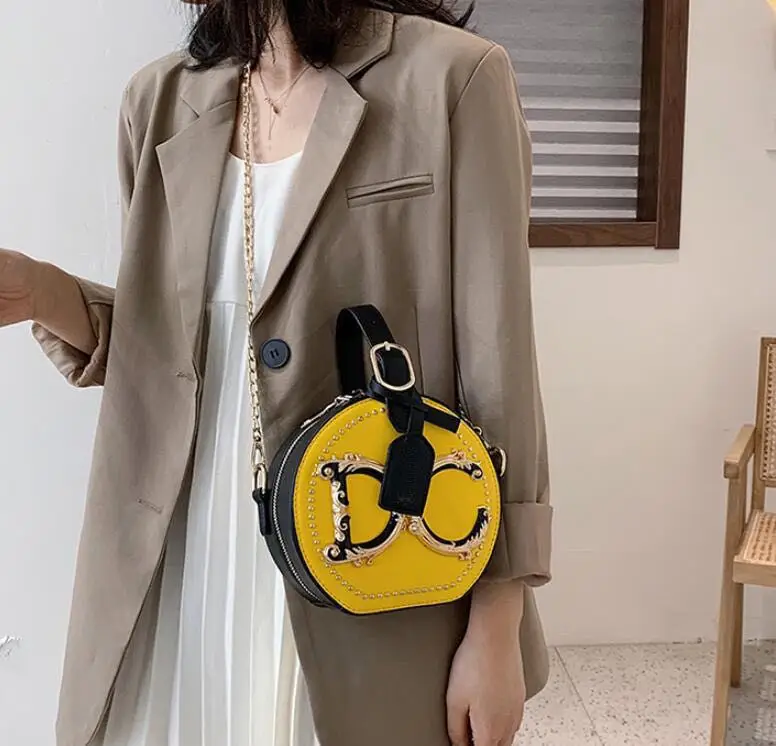 

2021 New Come Luxury Brand bag Women Shoulder Bag Small Purses Clutches Girl Designer Handbag Crossbody Bags Rivet Women Bags