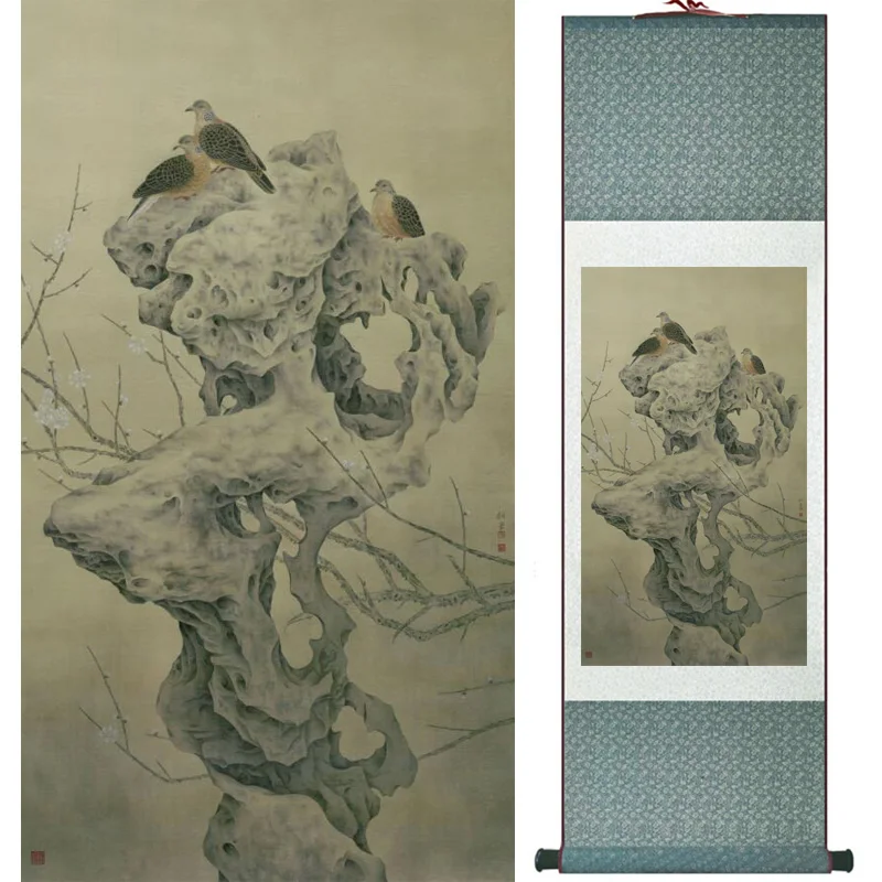 

Традиционная китайская художественная живопись Лошадь художественная живопись шелковая прокрутка картина с лошадьми 061309
