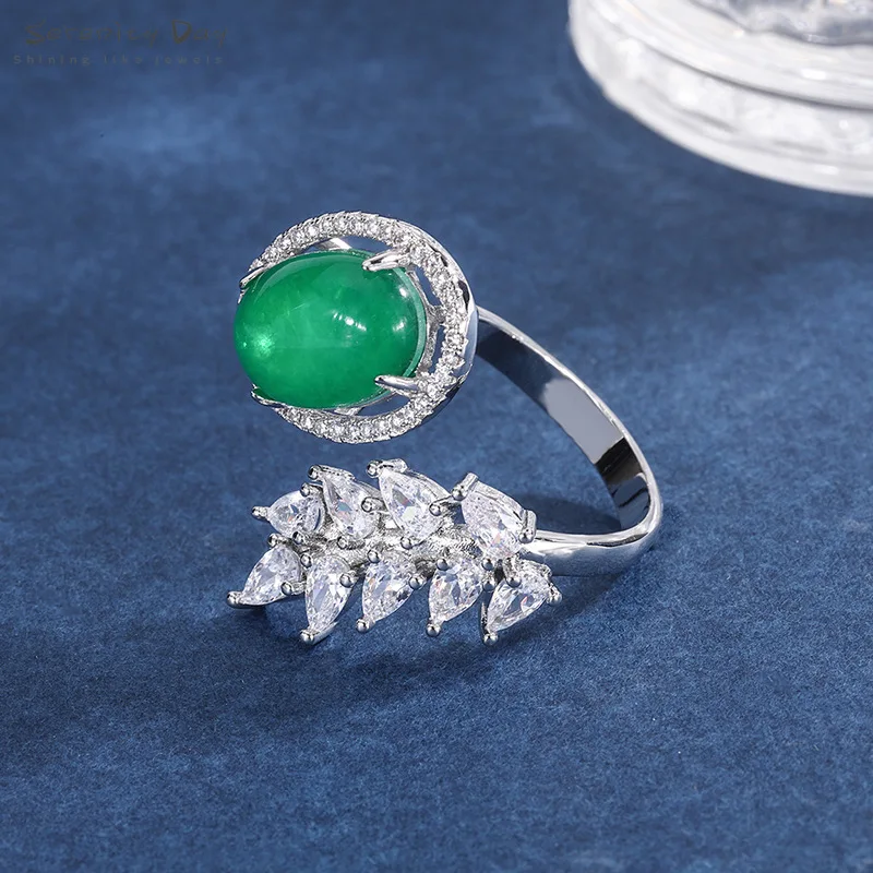 

Serenity Day Retro Leaves Zircon Shining 10*14MM Oval Emerald Resizable Ring for Women Party Cocktail Jewelry Drop Shipping