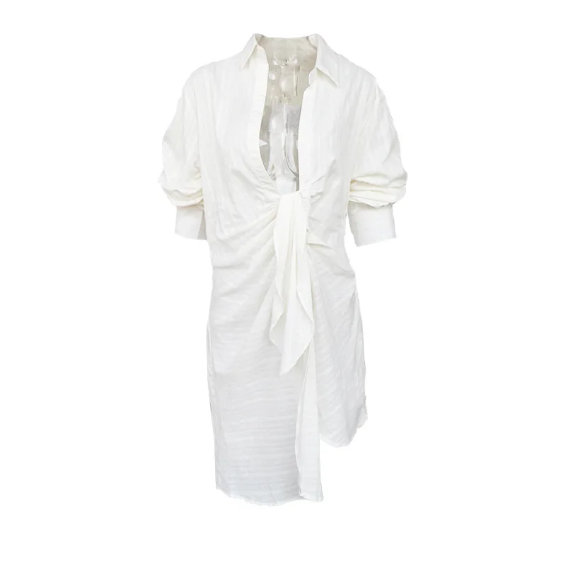 Женская блузка с воротником лацканами белая рубашка перекрученными узлами и