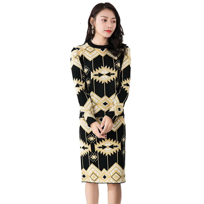 

Fashion Knit Sets Women 2 Piece Skirt Suits 2019 Autumn Ladies Long Sleeve Pullover Sweater Geometric Patterns Elegant Skirts