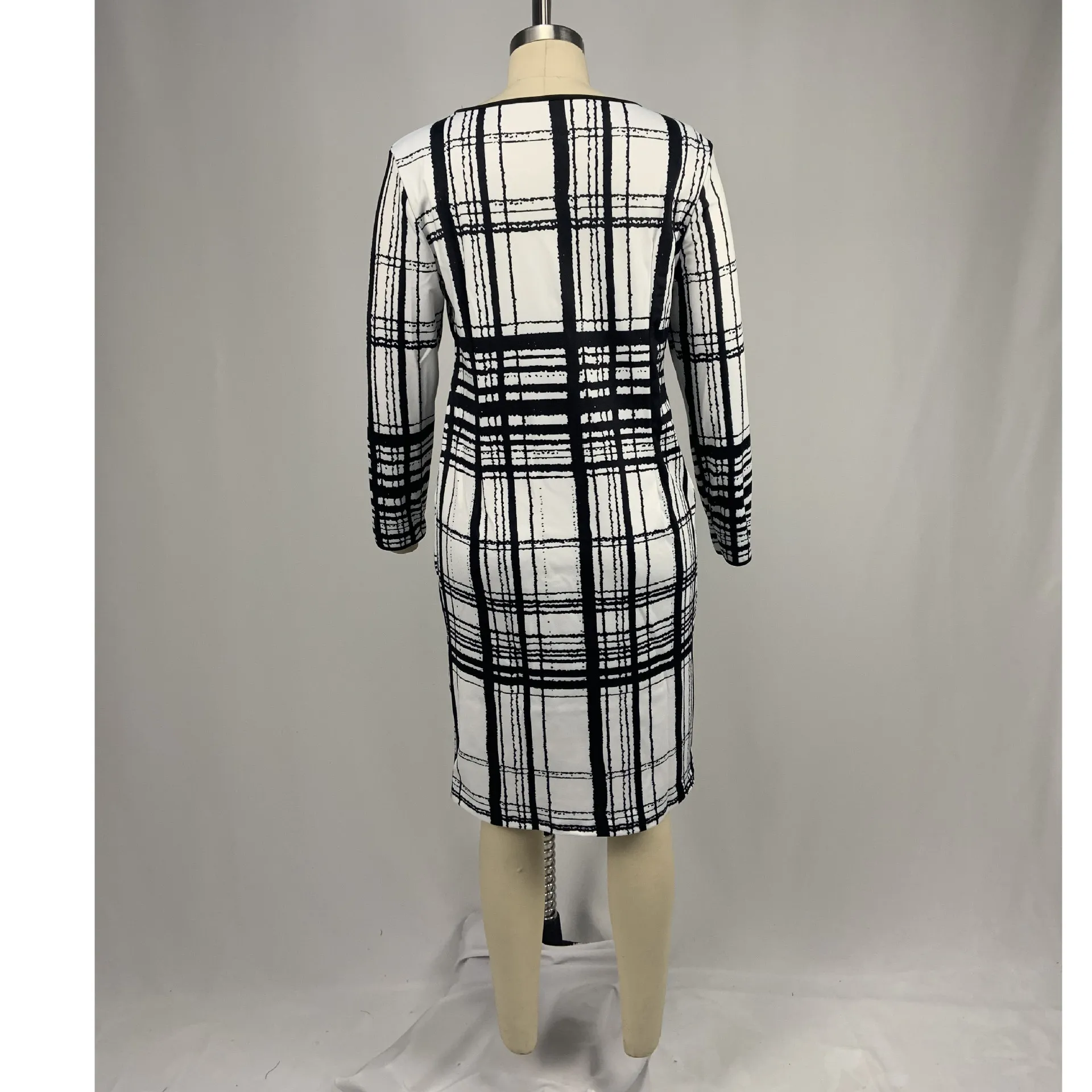 

Black White Plaid Dress Women Summer Autumn 2020 Casual Plus Size Slim Office Bodycon Dresses Vintage Elegant Long Party Dress