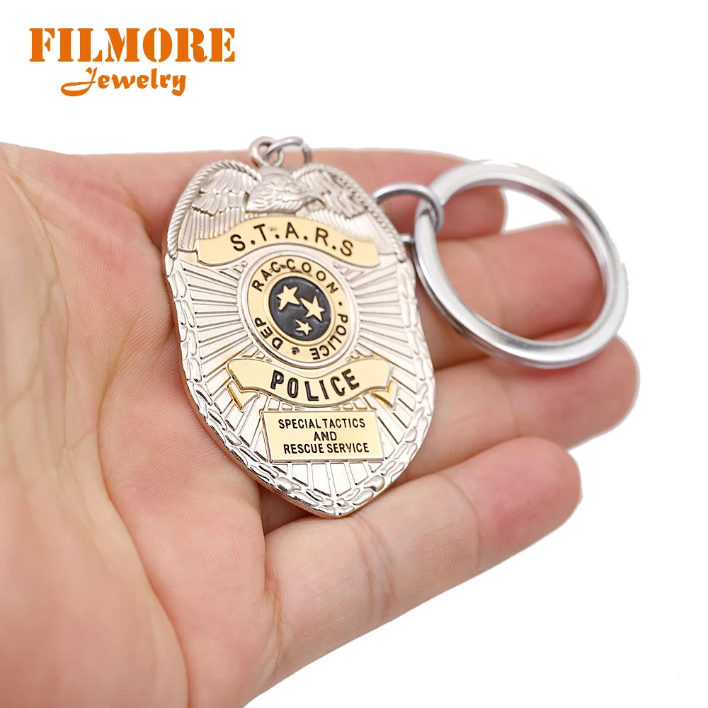 Рабочий стол с вытяжным шкафом и енота городская полиция значок брелок