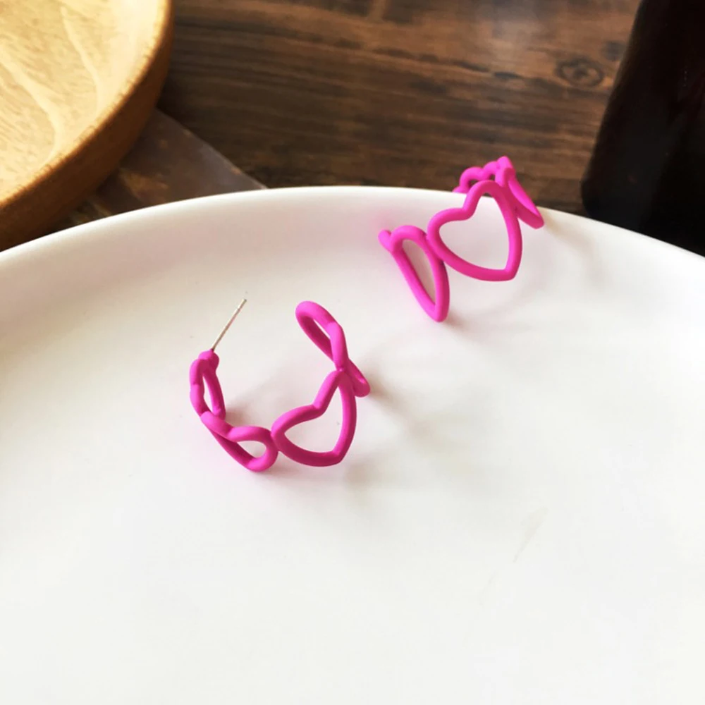 

2021 New Contemporary And Contracted Trendy Stud Earrings Fashion Heart-shaped Classic Lady Earrings Jewelry Party Gifts