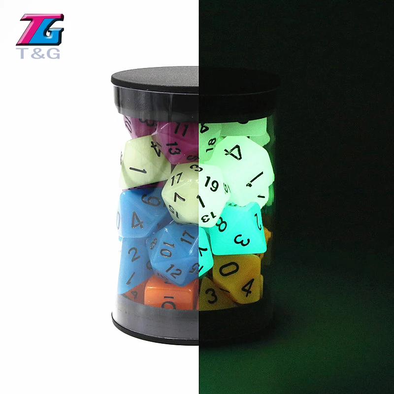 Оптовая продажа 7 шт./лот Светящиеся в темноте кости набор D4 6 8 10 10% 12 20 для