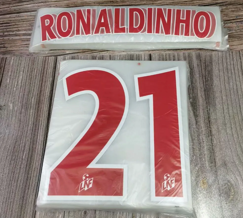 

2001-2002 #21 Ronaldinho Nameset Printing Customize Any Name Number Iron On Soccer Patch Badge