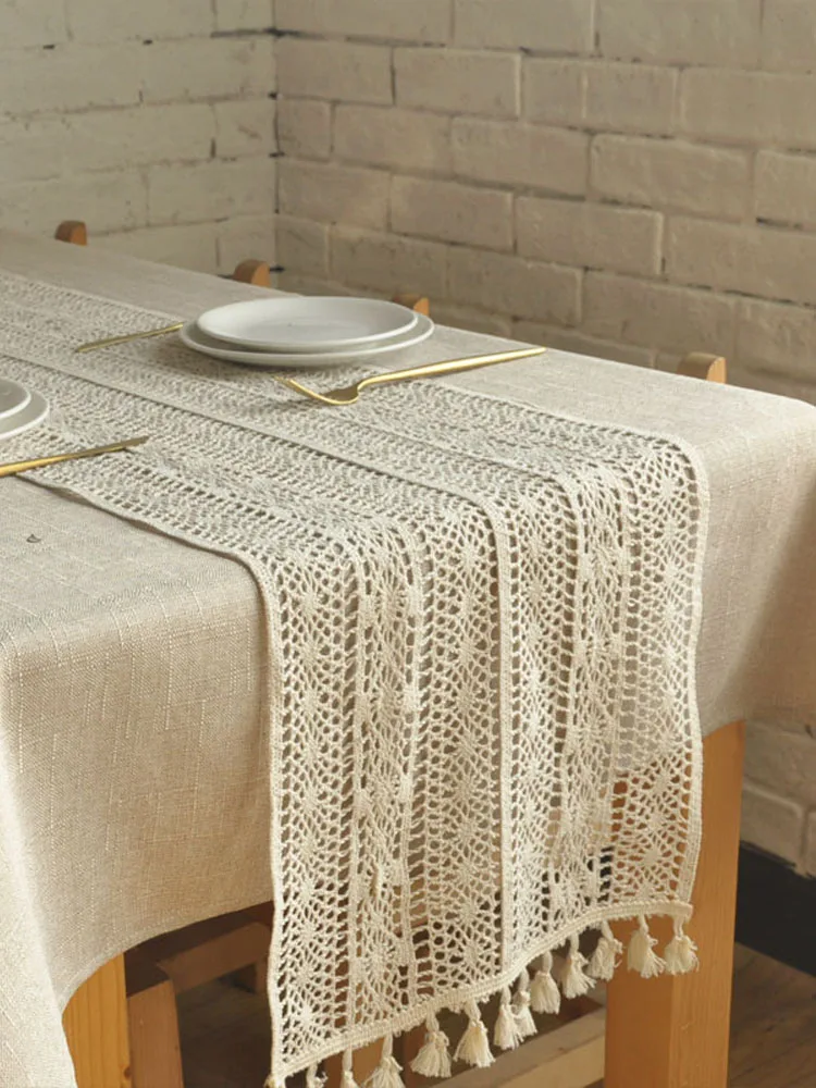 

Vintage Handmade Crochet Lace Table Flag Princess Table Runner Beige Hollow Dining Romantic Table Runner Placemat Home Decor
