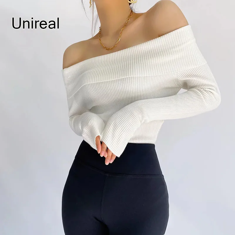 

Женское трикотажное боди с длинным рукавом и воротником-лодочкой