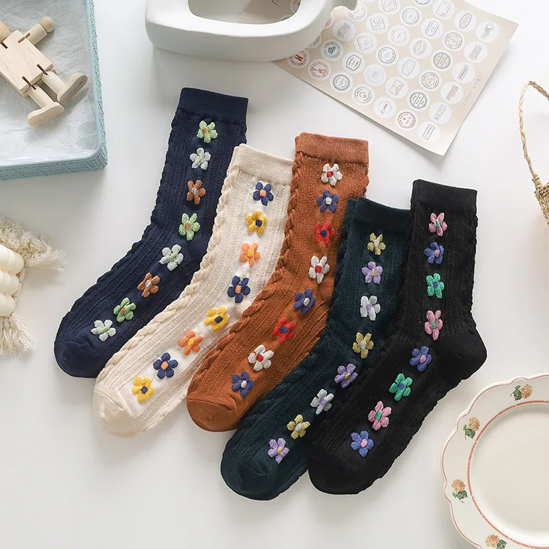 

Flower Women Sock Knitted Ladies Socks Street Creative Unisex Warm Casual Skateboard Cotton Sox Girls European Retro Skarpetki