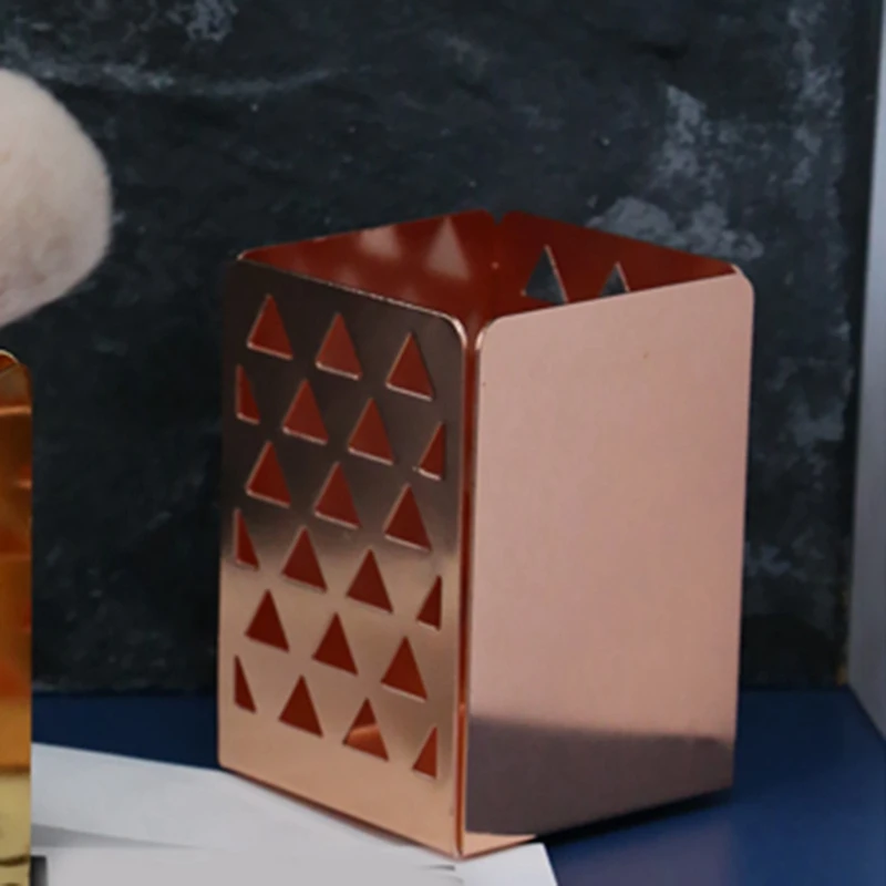 

Rose Gold Gold Pen Holder Desk Organizer Hollow Metal Pen Makeup Brush Storage Case Pencil Stand Container Stationary