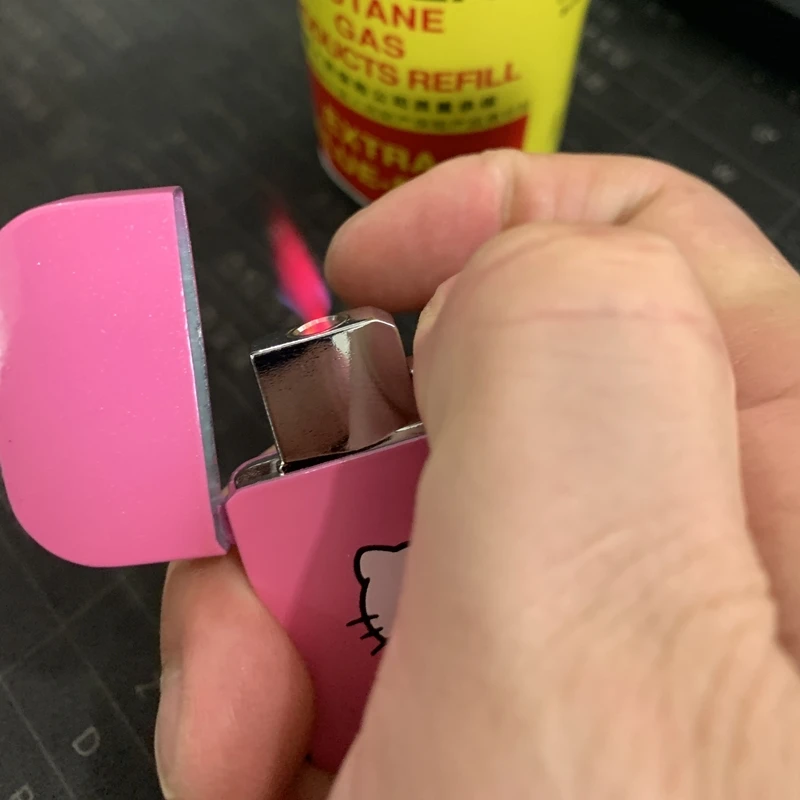 

Pink Cartoon Cat Pattern Butane Jet Lighter Windproof UltraThin Portable Lady Pink Flame Cigarette Lighter Cigarette Accessories