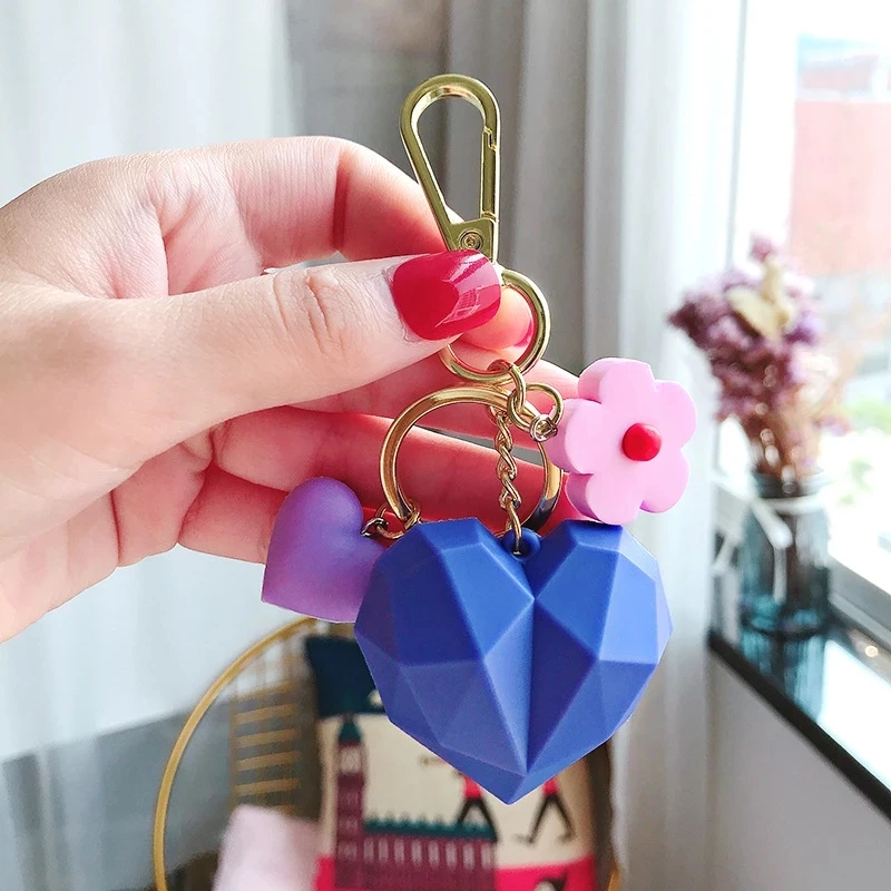 Креативный брелок в форме сердца мультяшный для ключей с геометрической