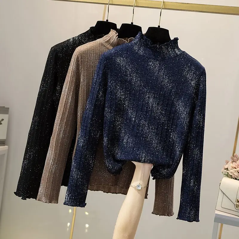 

Женская трикотажная футболка с высоким воротником и длинным рукавом