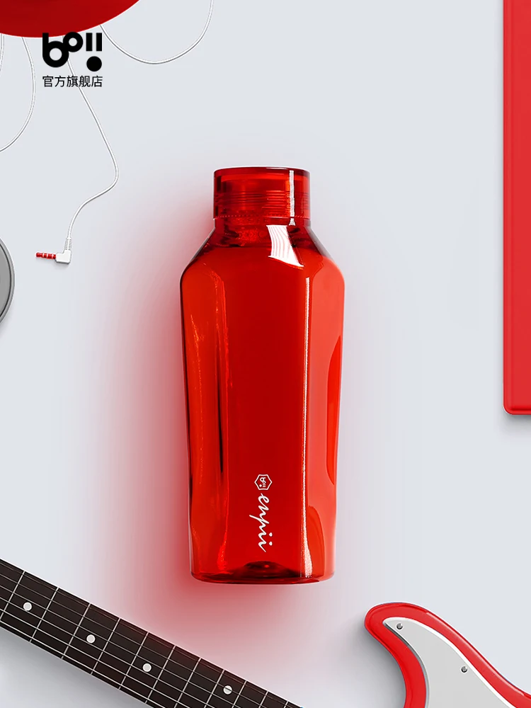 

Kitchen,Dining & Bar