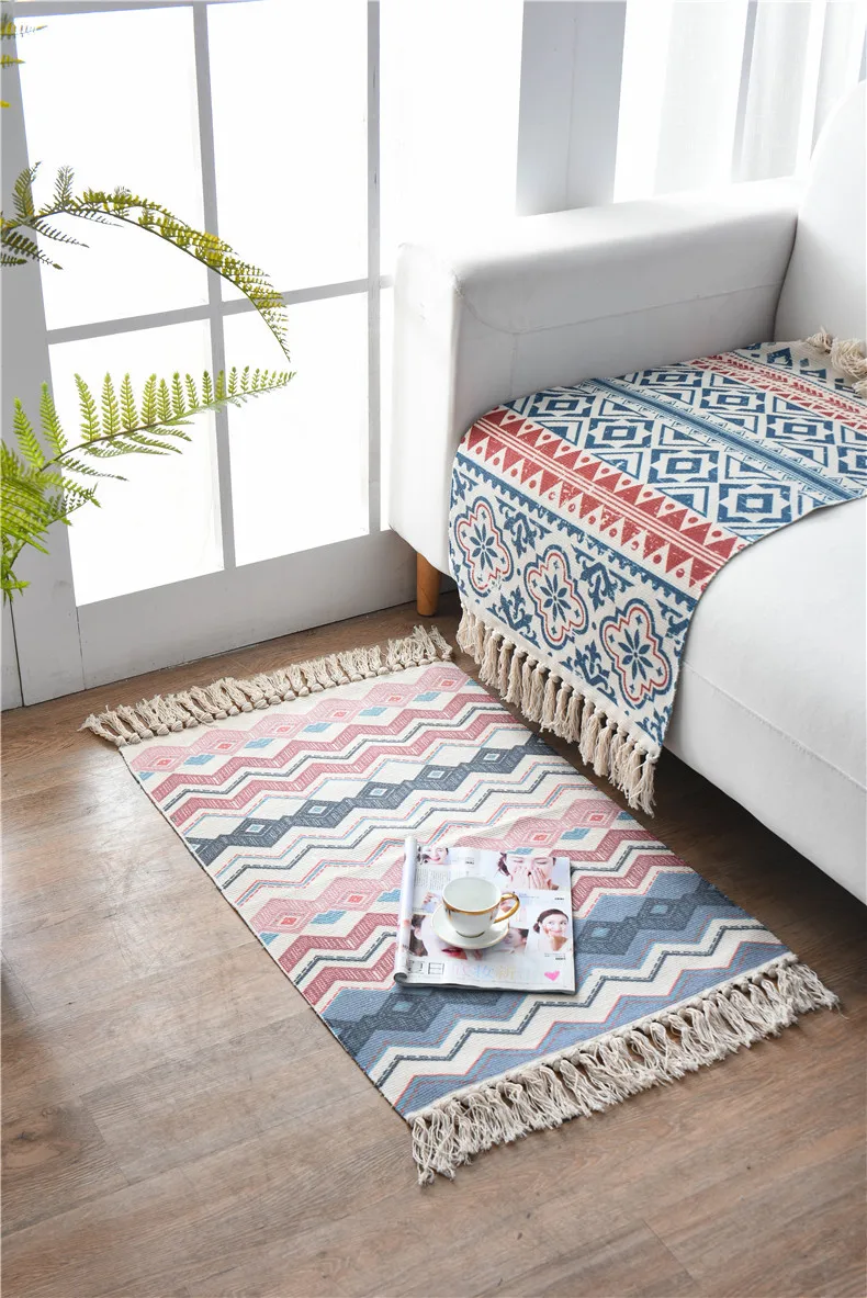

Bohemian Hand Woven Cotton Carpet Tassel Bedside Rug Geometric Floor Mat Living Room Bedroom Home Decoration