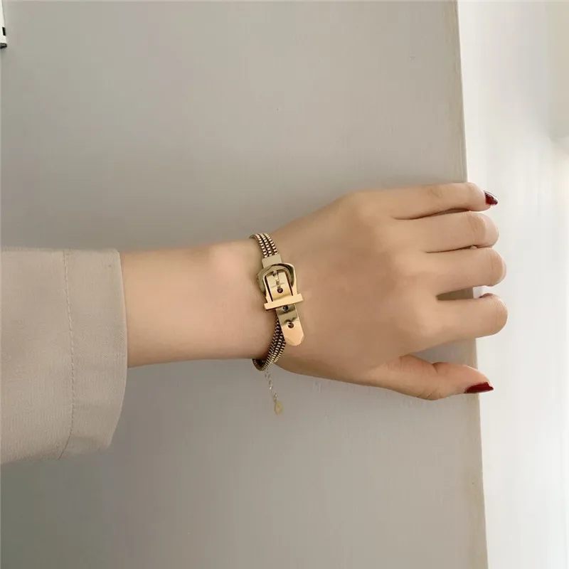 

1 шт. браслет из титановой стали, новинка 2021, модный ремень в форме подковы в стиле панк, роскошное ювелирное изделие ручной работы, Женская В...