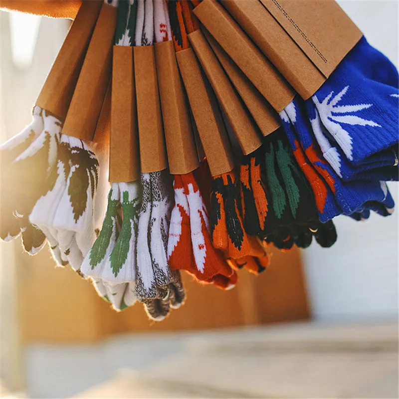

1 Pair Fashion Men Socks Cotton Weed Colorful Male Soft Breathable Short Ankle Socks Maple Leaf Casual Socks Sox Calcetines