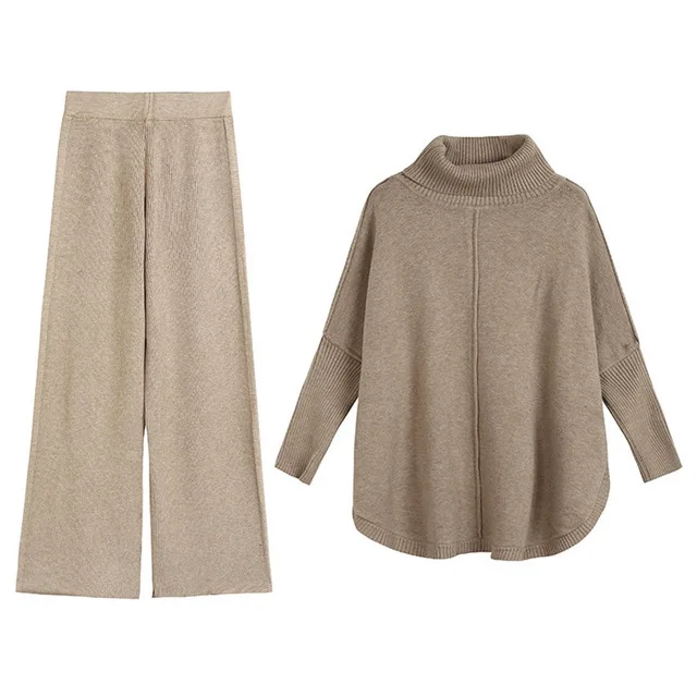 Женский трикотажный спортивный костюм элегантный свитер с высоким воротником и