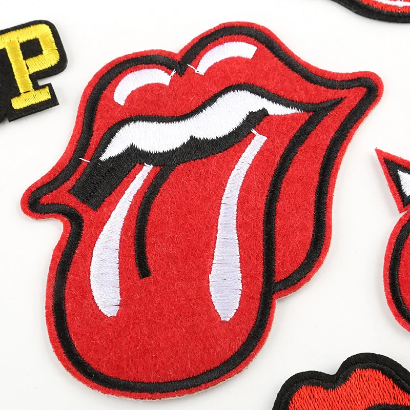 YENGON с мультипликационным принтом красные губы рот заплата вышивки используется