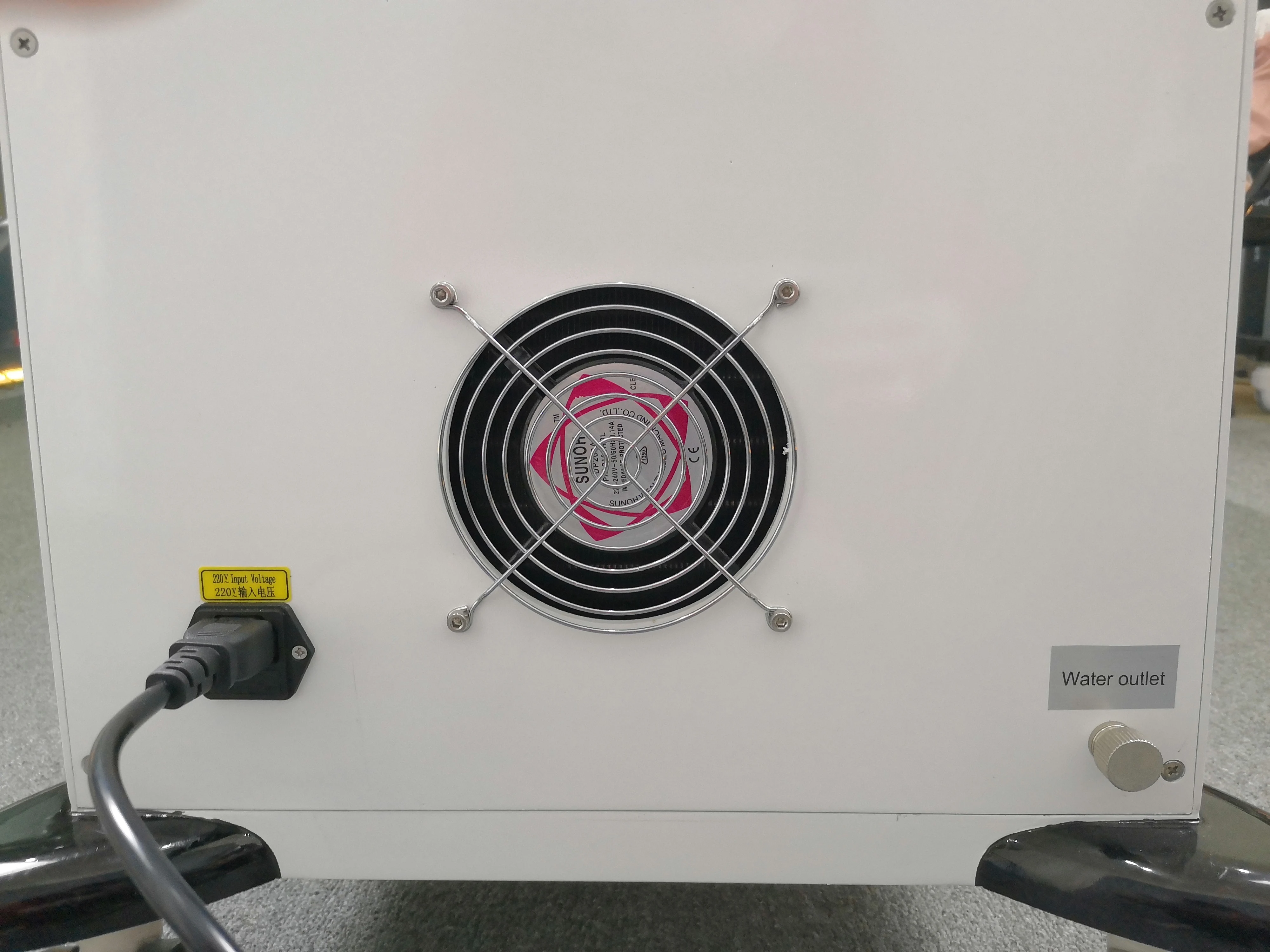 

Newest Technology Cold Zimmer Skin Cooling Machine - Widely Used In 808nm , Tattoo and Other Beauty Fields - Salon Use Equipment