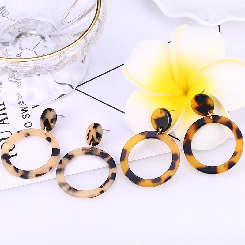 

Fashion Acrylic Drop Earrings For Women Leopard Print Round Resin Hanging Dangle Earring Statement Boho Jewelry Za 2019 Brincos