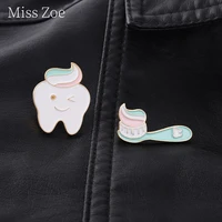 dental and tooth brush enamel pins badges medical brooches cute toothpaste sweet smile jewelry gifts for nurse dentist wholesale