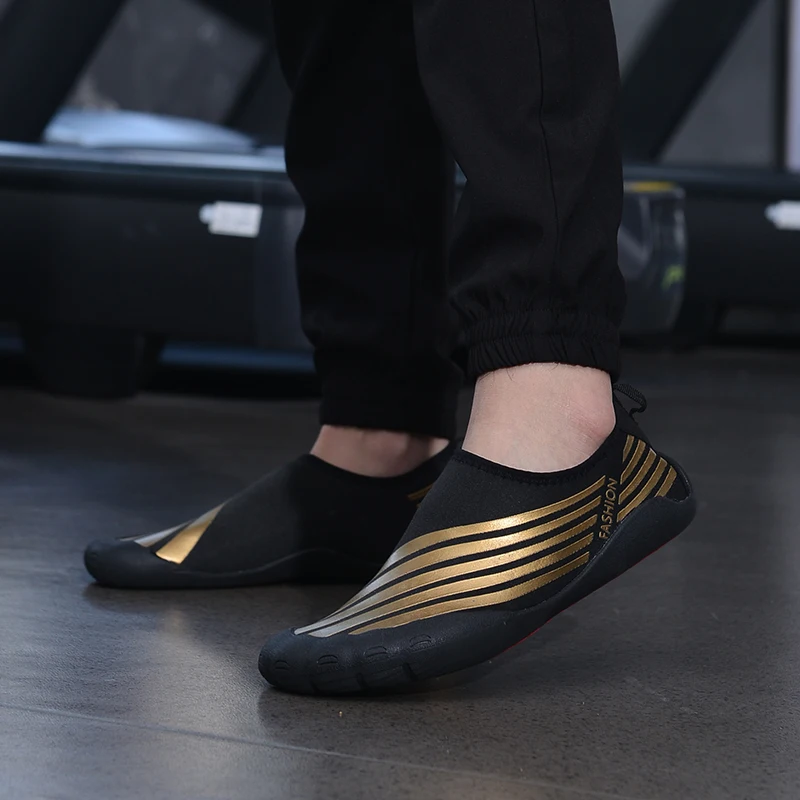 

Water Sport Socks Soft Seaside Wading Shoes Men Women Aqua shoes Anti Slip Beach Shoes Barefoot Skin Shoes Yoga Diving Socks