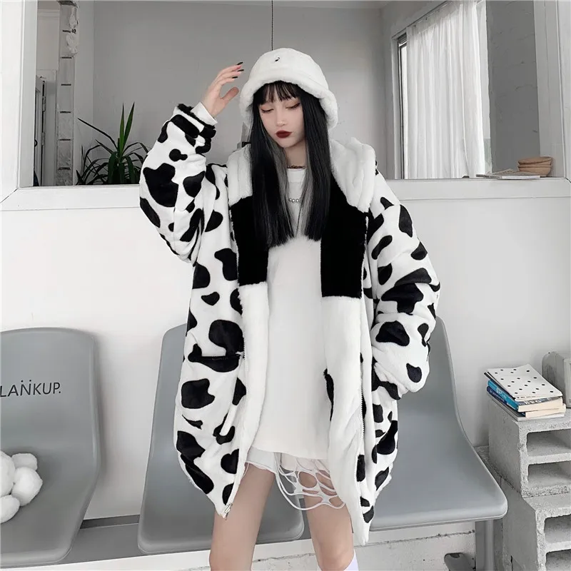 Зимняя теплая Женская куртка в стиле Харадзюку С Капюшоном виде коровы панды