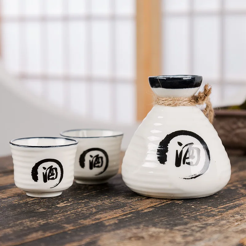 

Japanese Style Wine Dispenser Ceramic Warm Jug Two Cups In One Pot Sake Liquor Jug Set