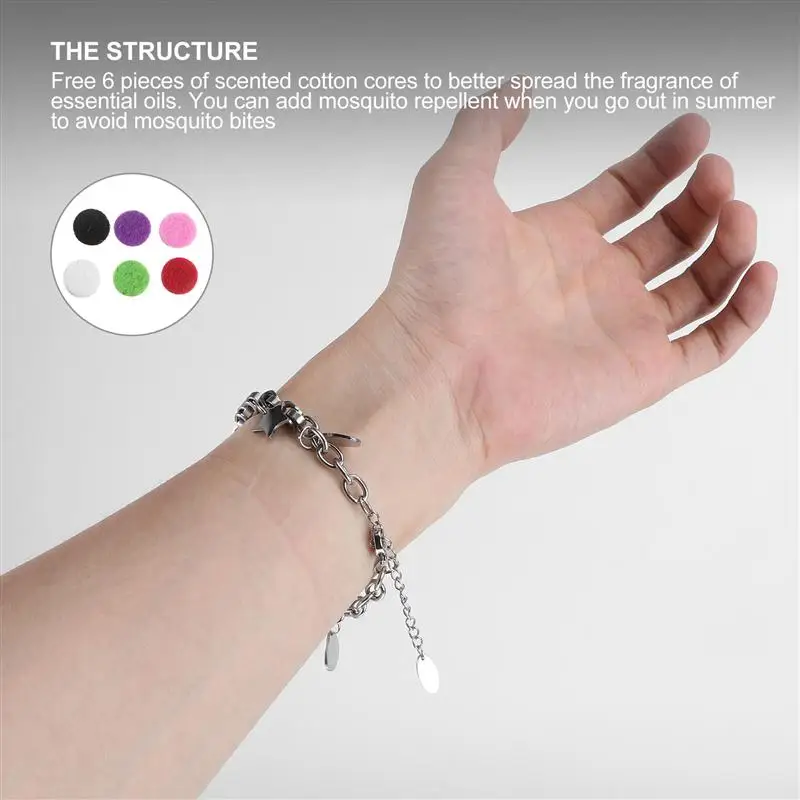 

1Pc Fashionable Bracelet Stainless Steel Round Pendant Bracelet Holiday Gift