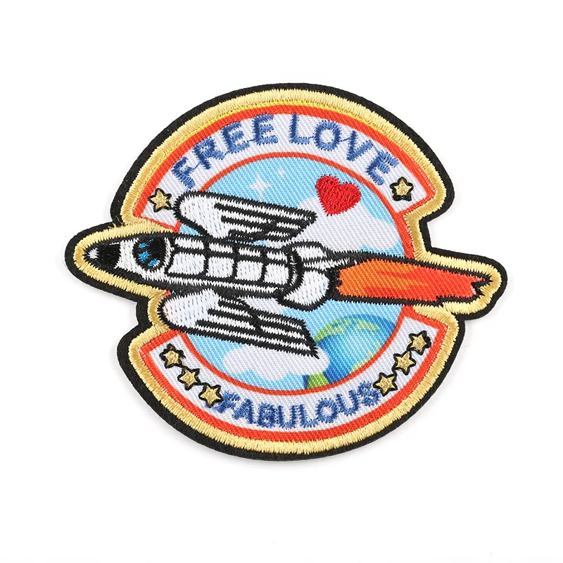 Нашивки на одежду с рисунком ракеты космоса астронавта вышитые значки