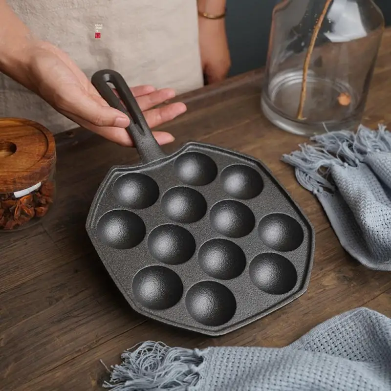 

12-hole Iron Octopus Balls Bakeware Uncoated Non-stick Pan Reusable Fish Balls Mold Kitchen Accessories Baking Tools Hot