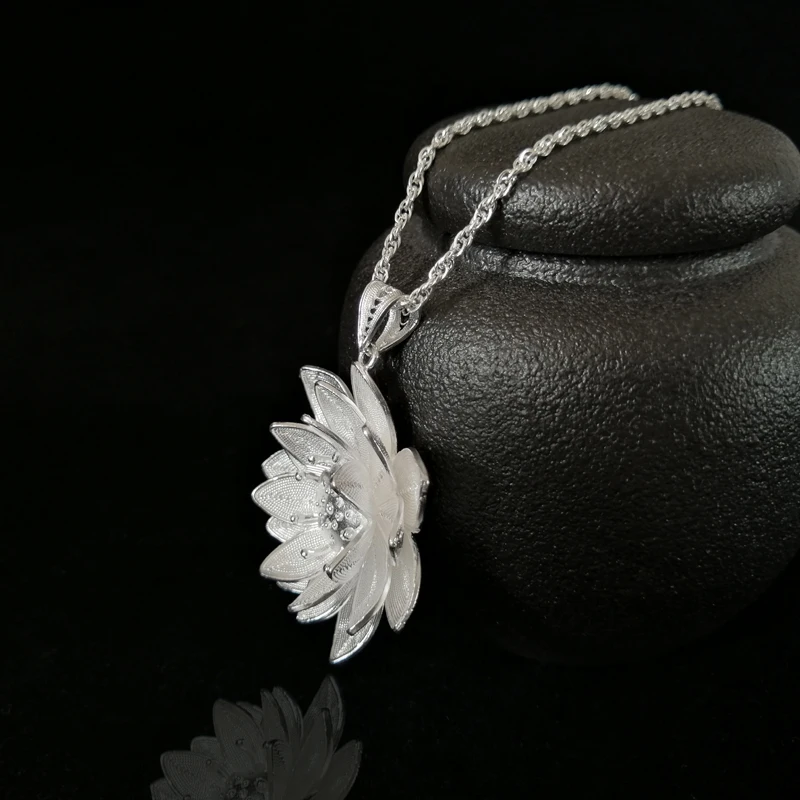 Ожерелье с подвеской в виде цветка лотоса из стерлингового серебра 999 пробы